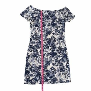 Floral short sleeve mini dress
